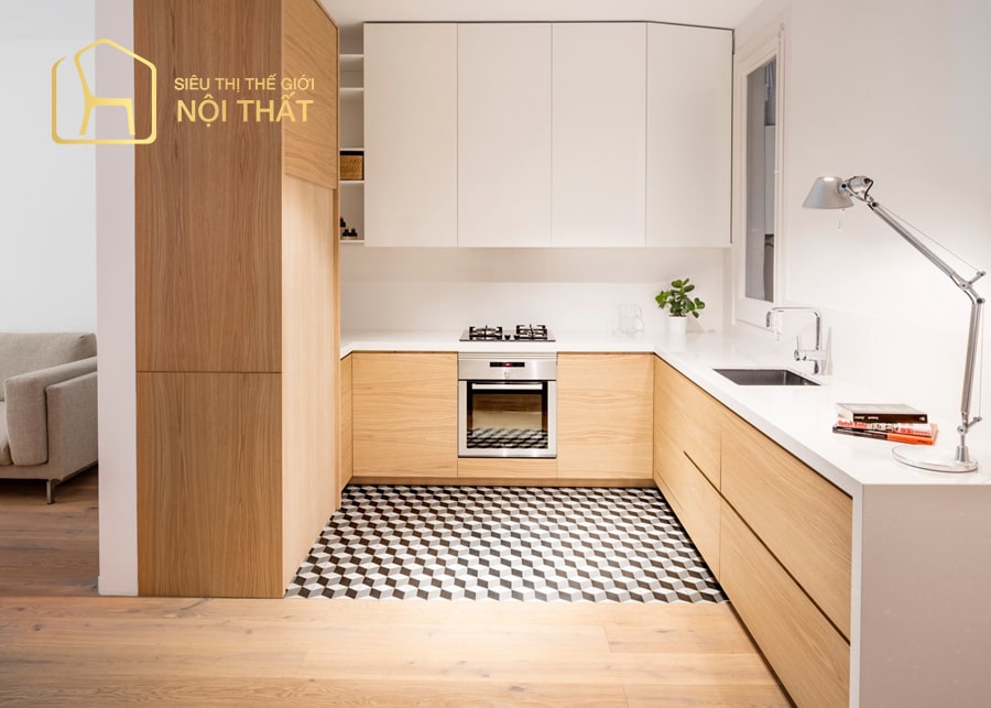 Mẫu thiết kế nội thất nhà bếp hình chữ L với phong cách hiện đại kết hợp cổ điển