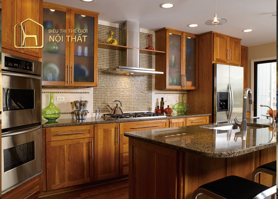 Tủ bếp veneer sồi nâu và khung inox kiên cố
