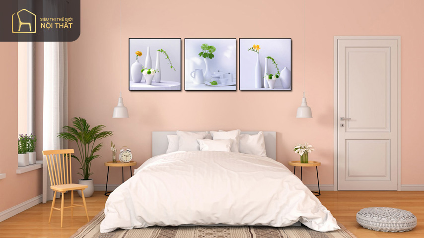 Trang trí phòng ngủ nhỏ với tranh nghệ thuật tạo điểm nhấn và tăng sức hút cho căn phòng Trang trí phòng ngủ nhỏ với tranh nghệ thuật tạo điểm nhấn và tăng sức hút cho căn phòng
