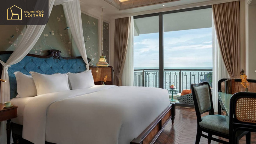 Phòng Executive có nhiều phòng như phòng ngủ, phòng vệ sinh và phòng khách, thường sẽ có ban công, view nhìn ra đại lộ, biển, núi, thác