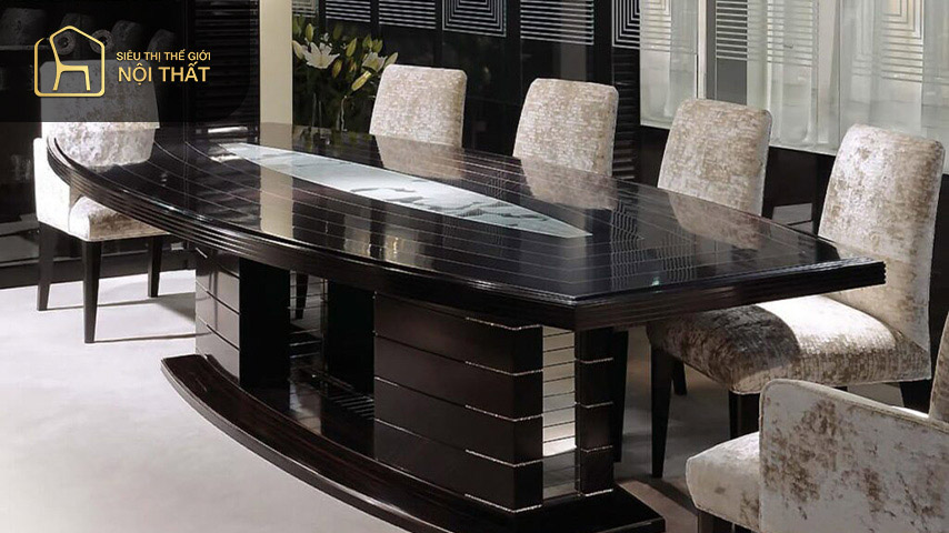 Gỗ mun có chiều cao khoảng 8 đến 20 mét