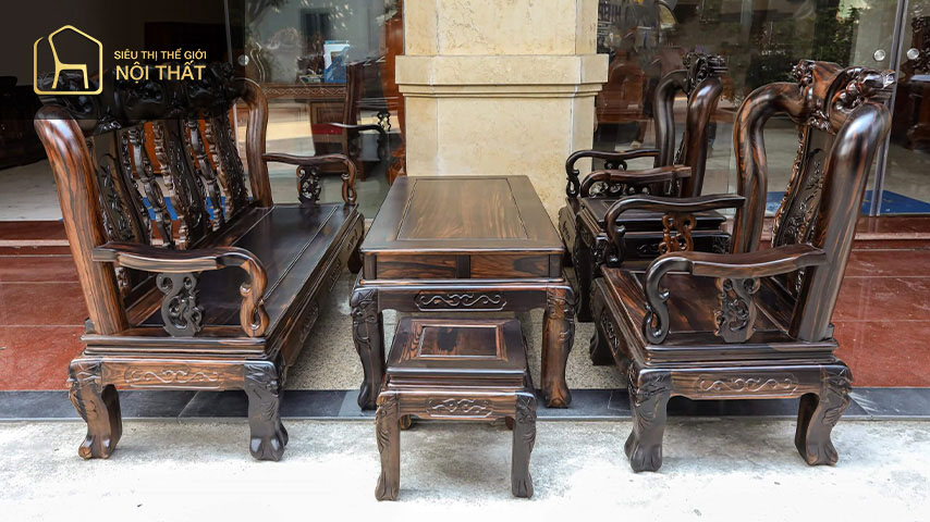 Gỗ mun đuôi công dùng để làm các sản phẩm mỹ nghệ lớn
