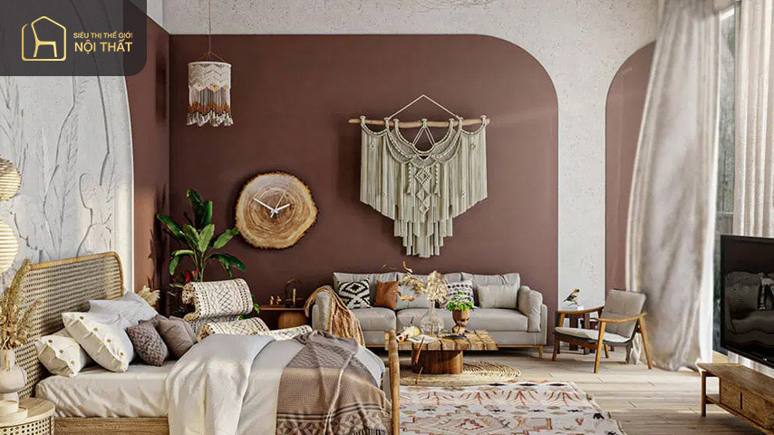 Phòng ngủ phong cách Bohemian truyền thống ưu tiên sử dụng nội thất gỗ, chất liệu vải bọc chăn ga gối sẽ sử dụng vải bạt hoặc vải lanh, khiến phòng ngủ trở nên sinh động và thoáng mát hơn