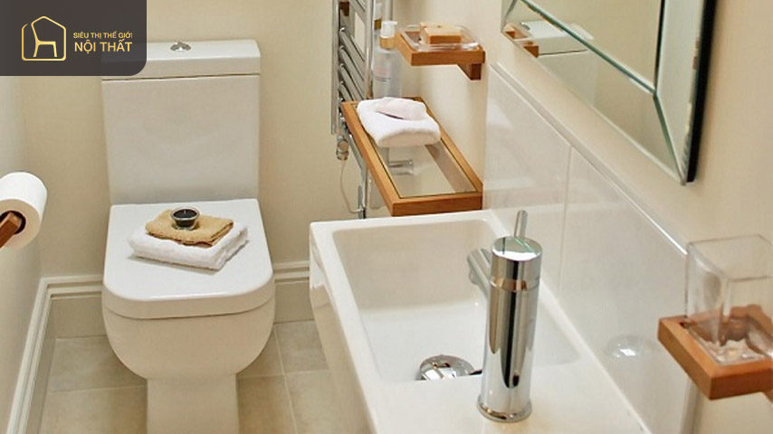 Tone màu nâu và be nhẹ nhàng cho phòng tắm 1m2 sự dịu nhẹ và thoải mái dù diện tích hạn chế