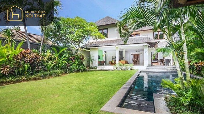 Mẫu biệt thự cấp 4 mái thái có sân vườn với không gian riêng tư, thoáng mát tạo nên một kiệt tác kiến trúc tuyệt đẹp