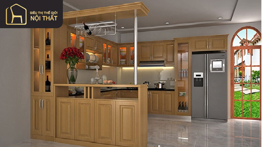 Quầy bar gỗ sẽ cao hơn bàn ghế gỗ thông thường 30m, có tích hợp tủ rượu và giá treo ly