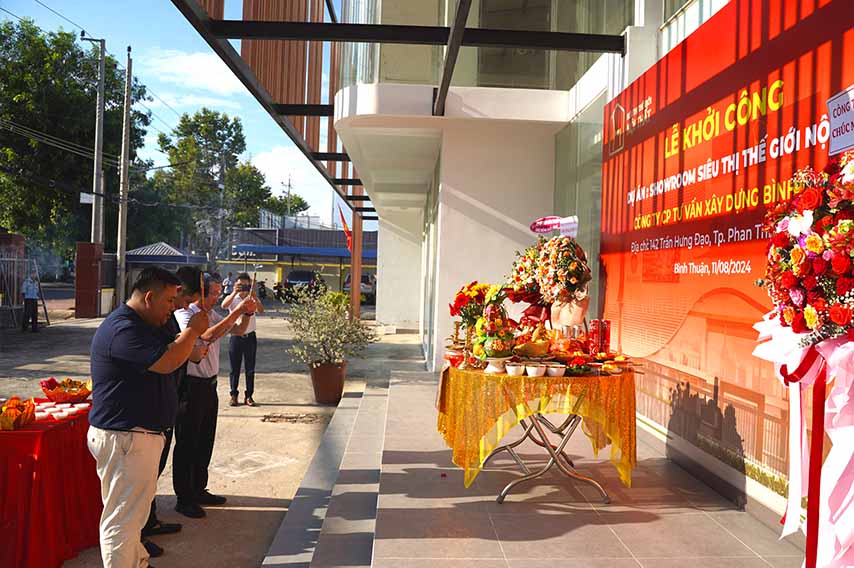 lễ khởi công showroom nội thất