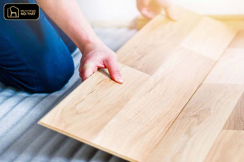 Nên lát sàn gỗ hay gạch