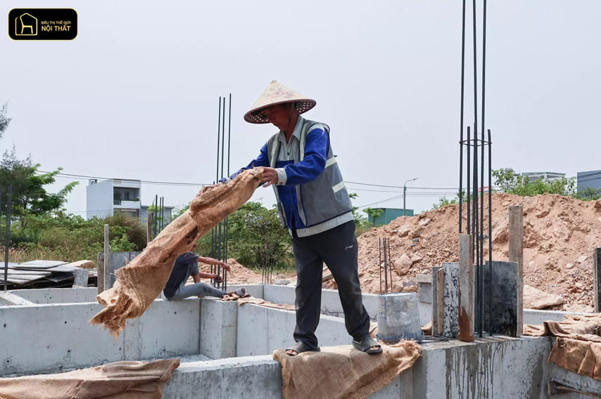 Bảo dưỡng bê tông