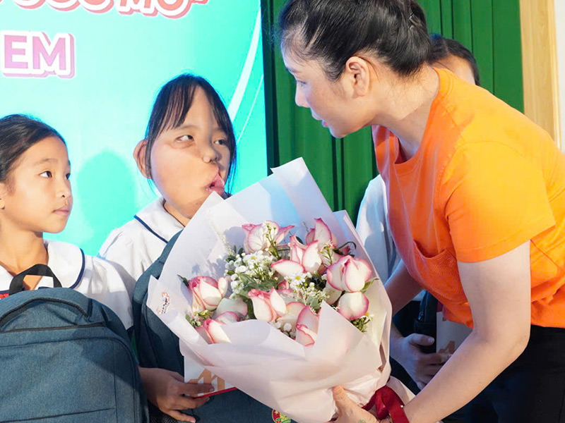 Siêu Thị Thế Giới Nội Thất đồng hành cùng giáo dục vùng cao