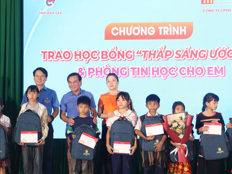 Siêu Thị Thế Giới Nội Thất đồng hành cùng giáo dục vùng cao