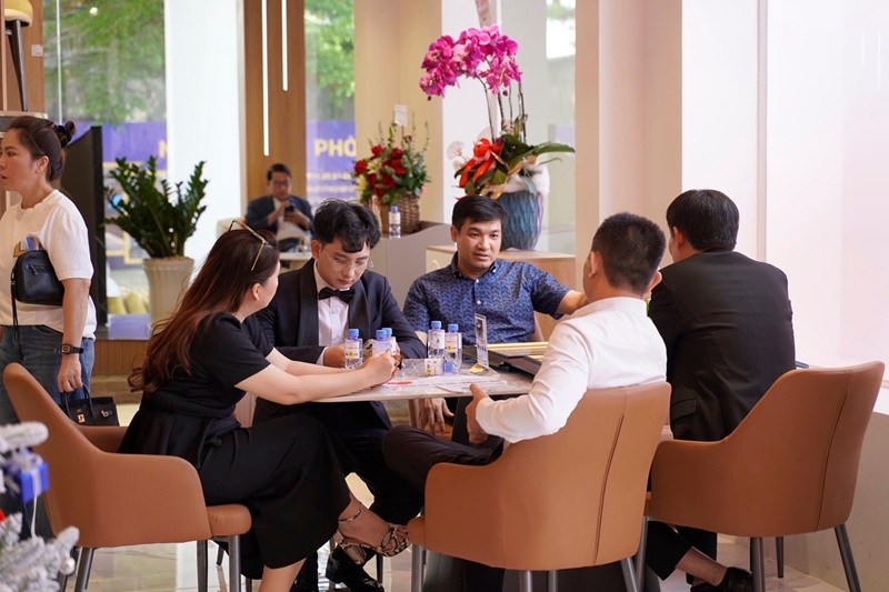 Siêu thị thế giới nội thất khai trương cửa hàng mới