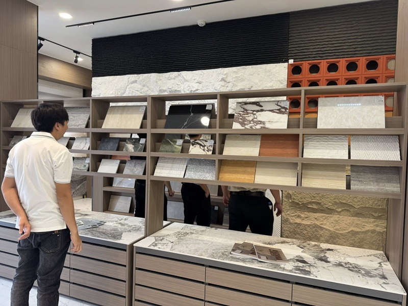 Siêu thị thế giới nội thất khai trương cửa hàng mới