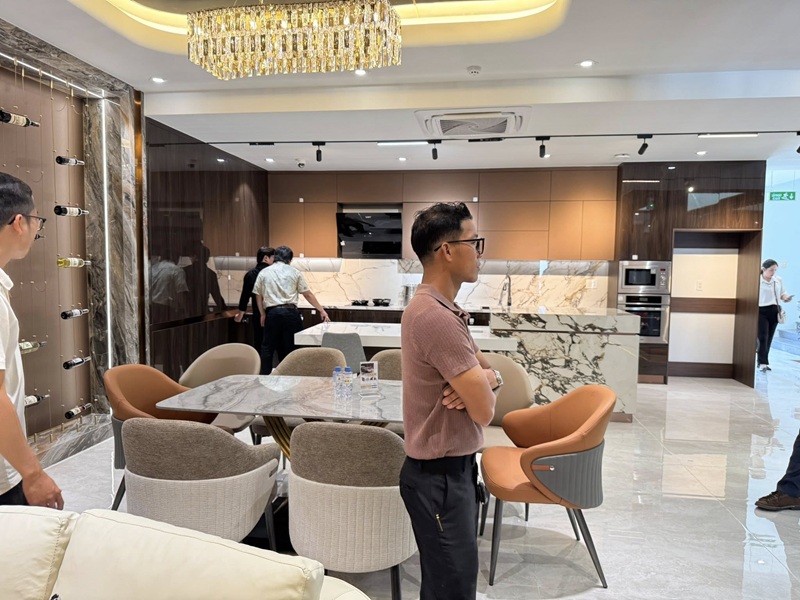 Siêu thị thế giới nội thất khai trương cửa hàng mới