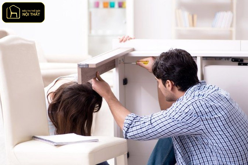 Nội thất thông minh - Ốc vít dễ bị bung nếu không được kiểm tra kỹ trước khi mua
