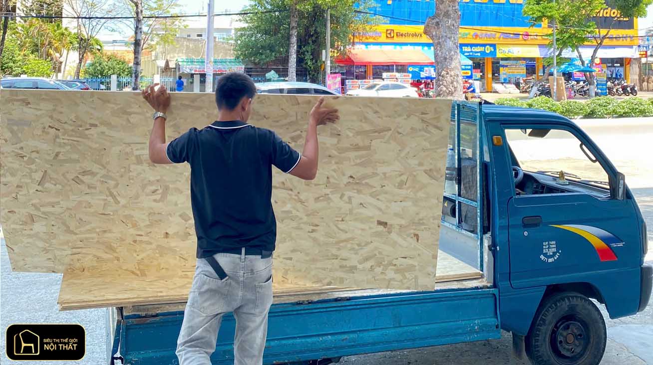 Siêu thị Thế giới Nội thất chuyên cung cấp số lượng lớn tấm OSB chất lượng cao