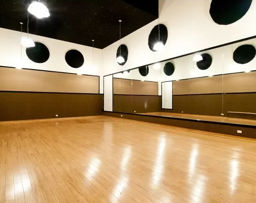 Gương Trang Trí Dán Tường Phòng Tập DT07