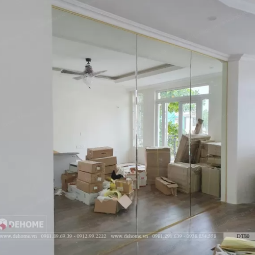 Gương ghép dán tường trang trí phòng tập DT80