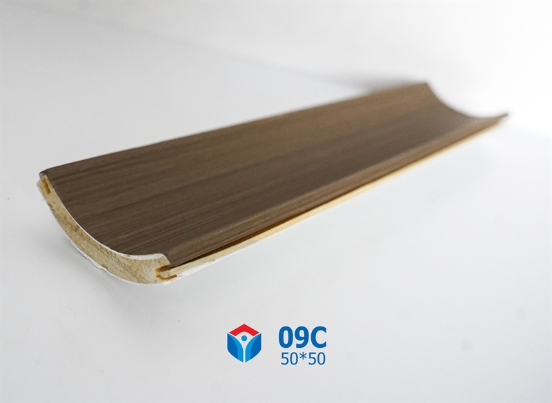 Góc bo ốp tường trong 09C